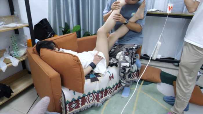 第5风格 剧情00后被入室抢劫绳艺技巧勒晕舔脚 第三部 JS241204~1_HD绳艺资源