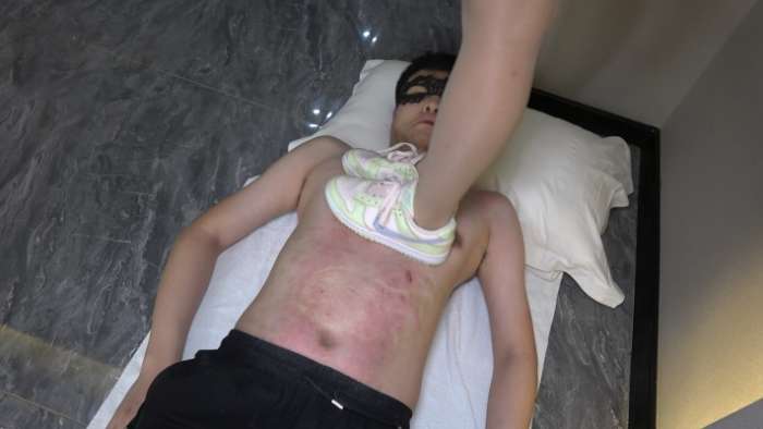 图片[15]_彼岸花 运动鞋，肉丝踩踏 YC-241120-12_HD绳艺资源