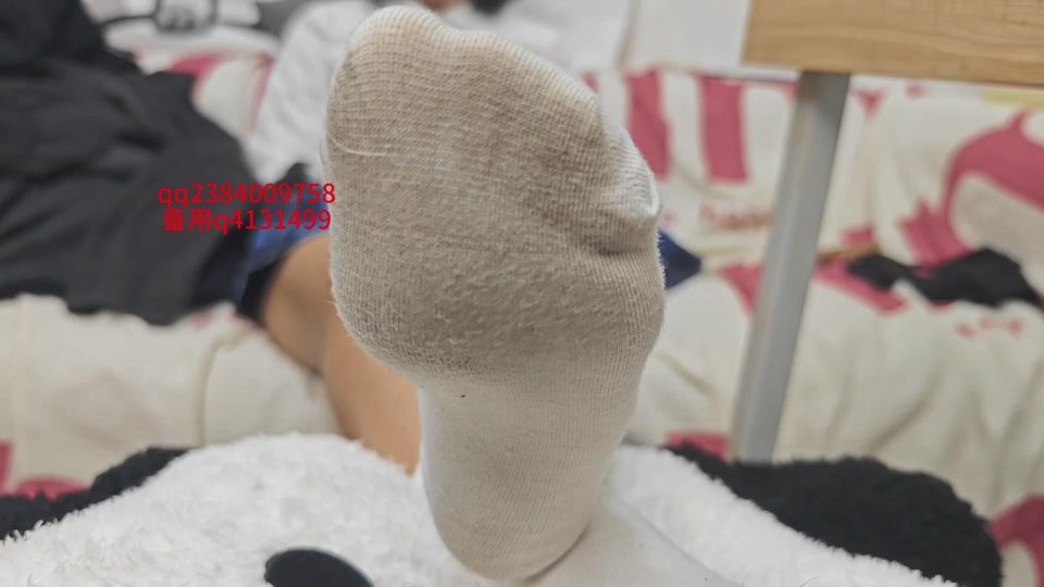 图片[10]_高颜值小缘脏袜子羞辱POV第一视角恋足_HD绳艺资源