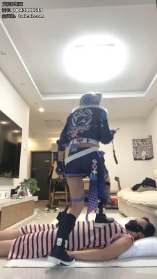 图片[8]_雅泫 cos银狼踩玩女地毯 YC-241023-4_HD绳艺资源