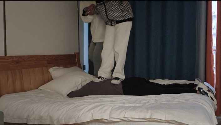 图片[5]_双人精神小妹难度挑战踢踹踩踏殴打 YC-241020_HD绳艺资源