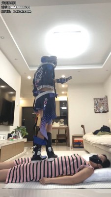 图片[10]_雅泫 cos银狼踩玩女地毯 YC-241023-4_HD绳艺资源