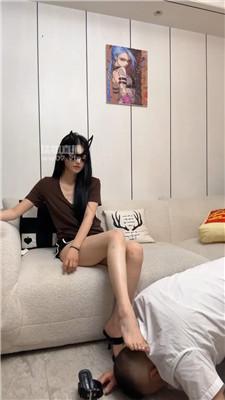 皇家御姐 骑狗背-脚耳光-清理脏鞋玉足 bf55270_HD绳艺资源