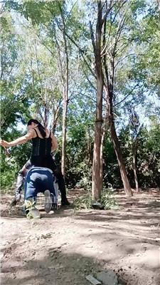 兰姐 户外骑马犬化训练 JS250906-39_HD绳艺资源