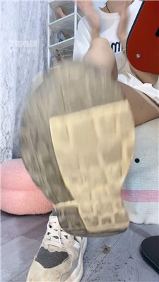 苒苒 运动鞋脏鞋底    250905-16_HD绳艺资源