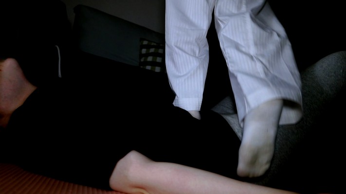 【惑心】跆拳道原味白袜虐女奴