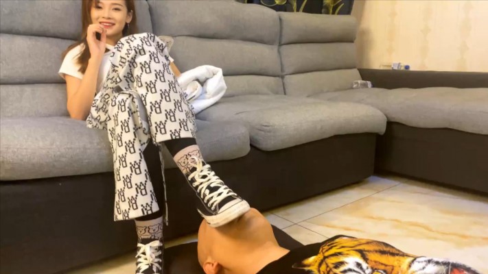 【W.K.T】—对“舔狗”的恩赐 YC-221114-2