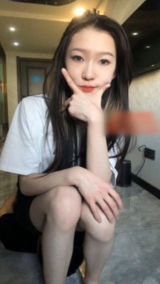 【初柒S】绝美学生S女杀手 坐脸 窒息 腿绞杀 绳绞杀 耳光 踩头辱骂M YC-220526