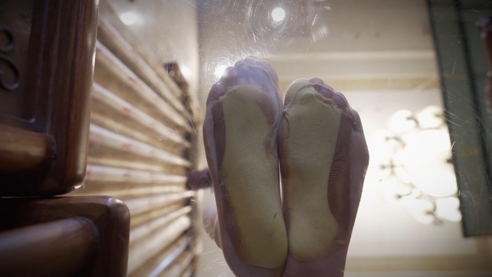 『奴隶岛』—面包鞋垫狗粮 k754361564-220325