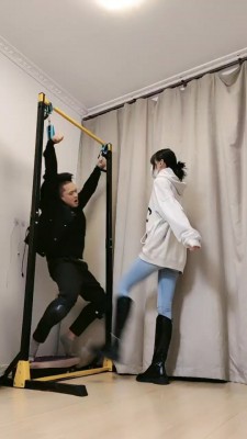 【美学】长靴学生主暴打老师 bf22550
