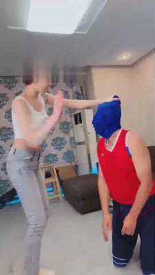 【艾琳】运动女神踢踹【续集】 bf17653