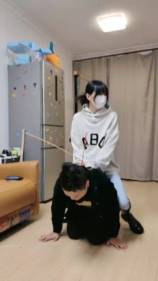 【美学】长靴学生主暴打老师 bf22550