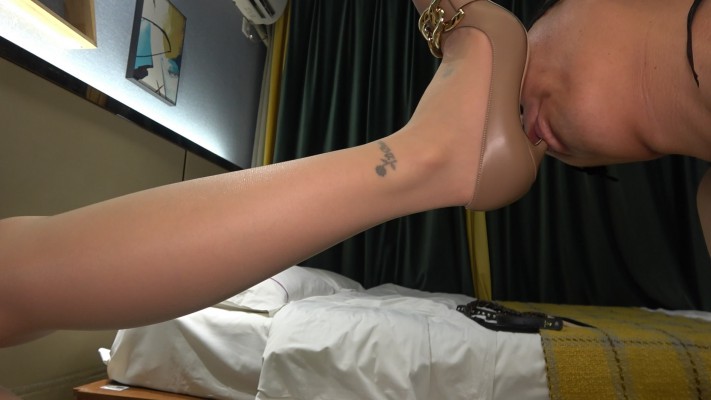 【彼岸花】高跟丝足玉足崇拜 YC-220604-4