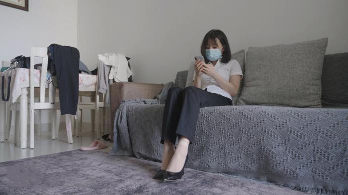 臭丝脚POV【贝琳】无处安放的脚 穿了一星期的袜子 又酸又臭又痒 YC-220906-7