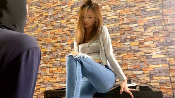 【W.K.T】—小美女初调贱狗 YC-221017-5