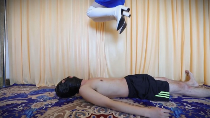 〖H.P.L栖心之栈〗—芷晴白长靴的教训 HPL-220124