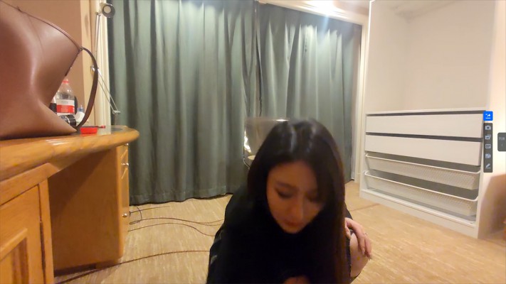 风吟s跳踩脸上蹦迪脚耳光深喉——颜面破坏系列（四） YC-230116-3