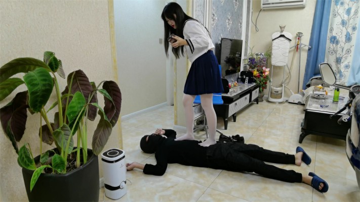 小爱JK踩踏 YC-220219-3