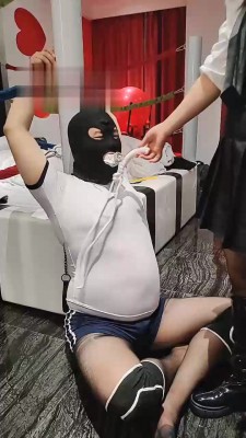 【苏可儿】萝莉主吊绑废物狗 bf17978