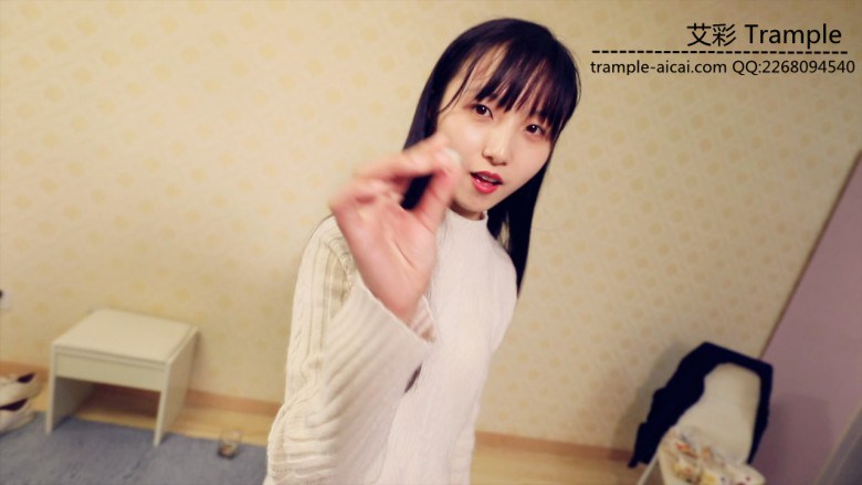 女巨人透明丝袜pov
