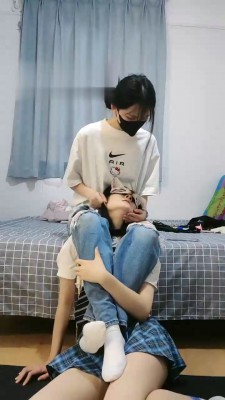 【美学】闺蜜母畜-腿绞窒息/卡脖子窒息 bf17796