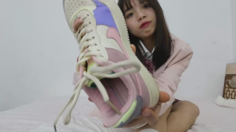 娇娇羞辱变态哥哥