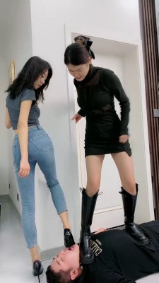【麋鹿银儿】双胞胎S长靴白袜高跟虐打 bf22949