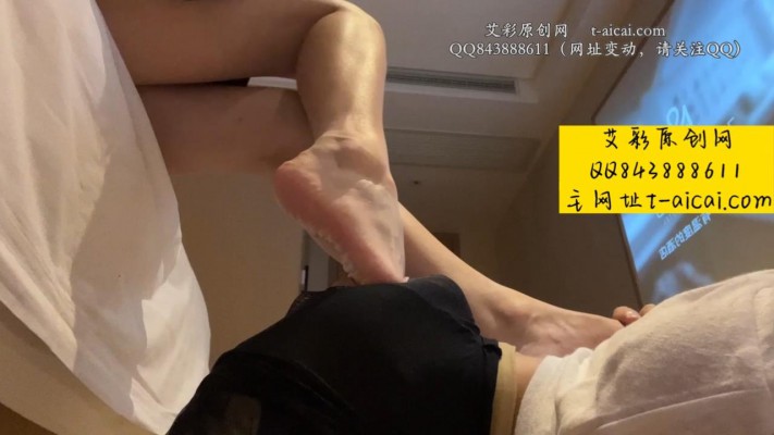 【晨希】裸足深喉脚奴 YC-221223-6