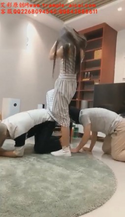 vivi众奴朝拜