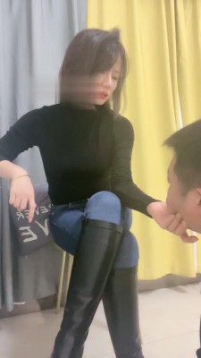 【冷颜】马靴玩弄圈养奴 bf22102_HD绳艺资源