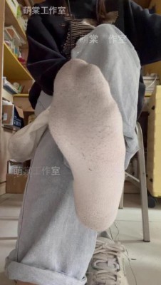 萌棠工作室 葵葵M2K脏鞋棉袜裸足羞辱