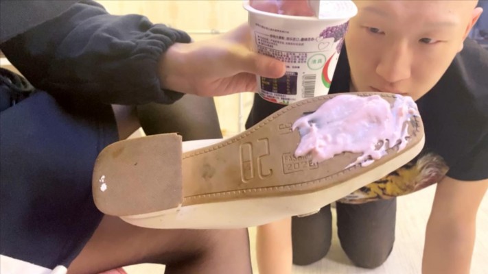 【W.K.T】—狗嘴的多重作用 YC-221027-5