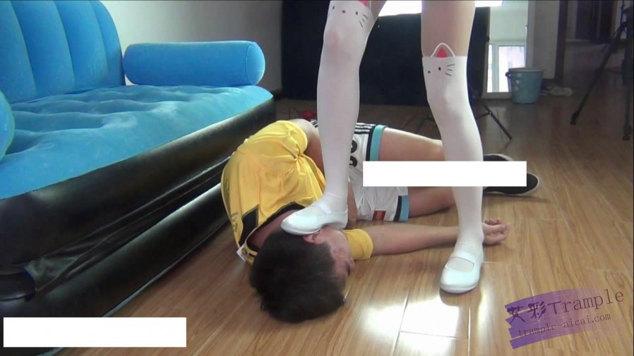 甜儿公主报复男老师 G-1398