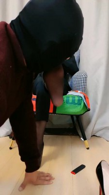 【美学】残暴女总裁对付员工 bf22725