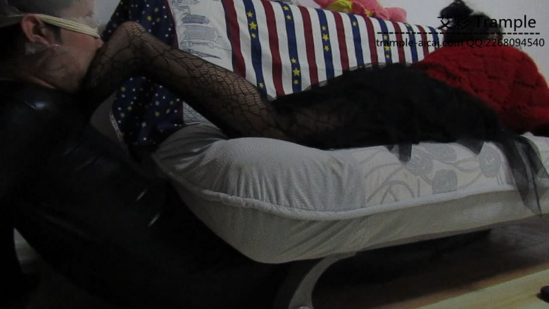 吸臭的脚垫.!_HD绳艺资源