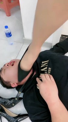 【麋鹿银儿】双胞胎S长靴白袜高跟虐打 bf22949
