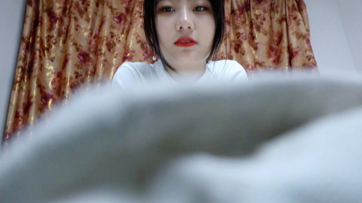 【校园女流氓】安诺白袜脚下羞辱贱奴POV