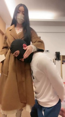 【奈奈生】白靴子女主虐打 bf22844