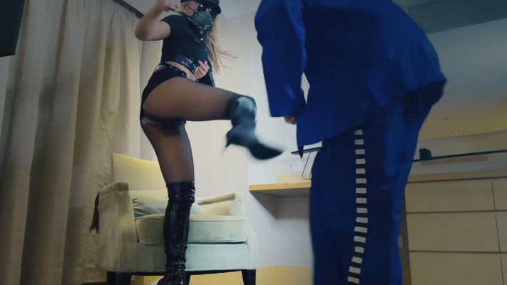 【绝美黑金女神】高端巨作【审判官】 bf4132