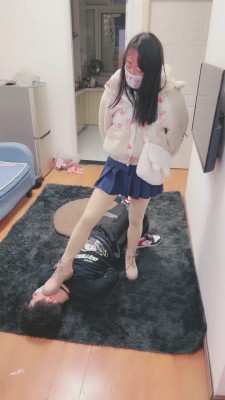 【桃子老师】狗的下场 bf23124