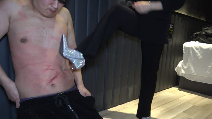 【彼岸花】高跟残忍暴虐贱狗 YC-230402-8