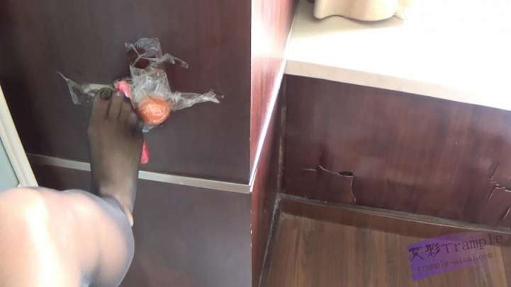 女主模拟男根粉碎第二部。