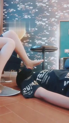 【酱酱子s】学生S小白鞋肉丝羞辱调 bf15691_HD绳艺资源