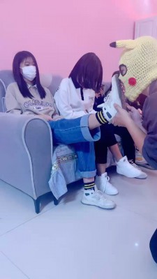 【精神小妹】精彩-素人群调原味鞋袜辱狗 bf20125_HD绳艺资源