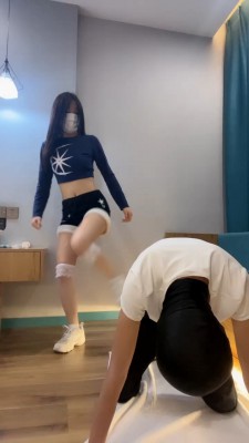 【田甜圈】白丝女神虐打男友 bf23107
