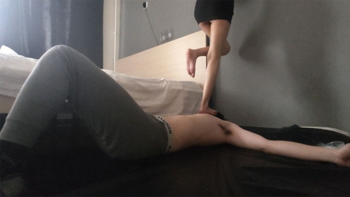 航儿跳踩虐脸保鲜膜袜子捂出大量脚汗搓脚泥吃 YC-230301-7