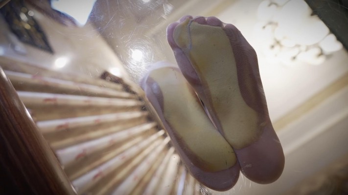 『奴隶岛』—面包鞋垫狗粮 k754361564-220325