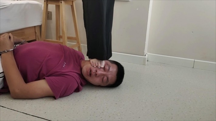 研主大大踩脖子踩死 YC-221017-4