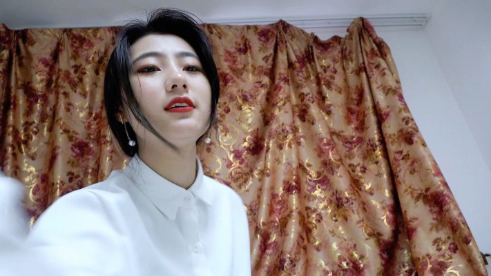 【校园女流氓】安诺白袜脚下羞辱贱奴POV