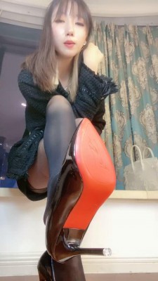 【第一视角】美少女西怡无底线羞辱合集1（重口不喜误入） bf22408